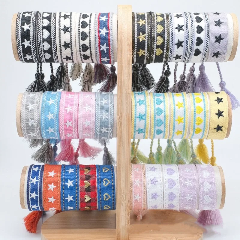 Ethnic Fashion Logo - ボヘミアエスニックスタイル刺繍スターロゴブレスレット女性のための手作り織タッセルハンドリストストラップファッションジュエリー卸売