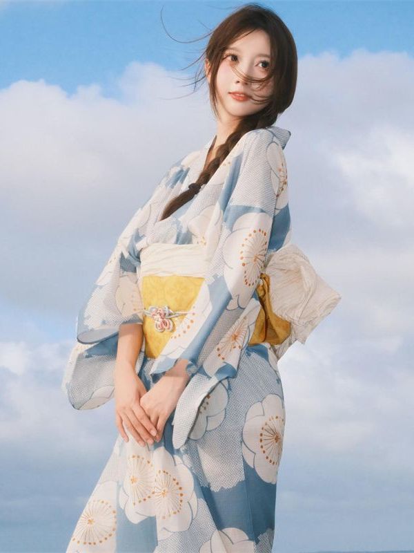 Ethnic Fashion Online - 伝統的な和風の女の子用着物ドレス写真撮影用衣装エスニック女性ファッションポリエステル素材オンライン限定