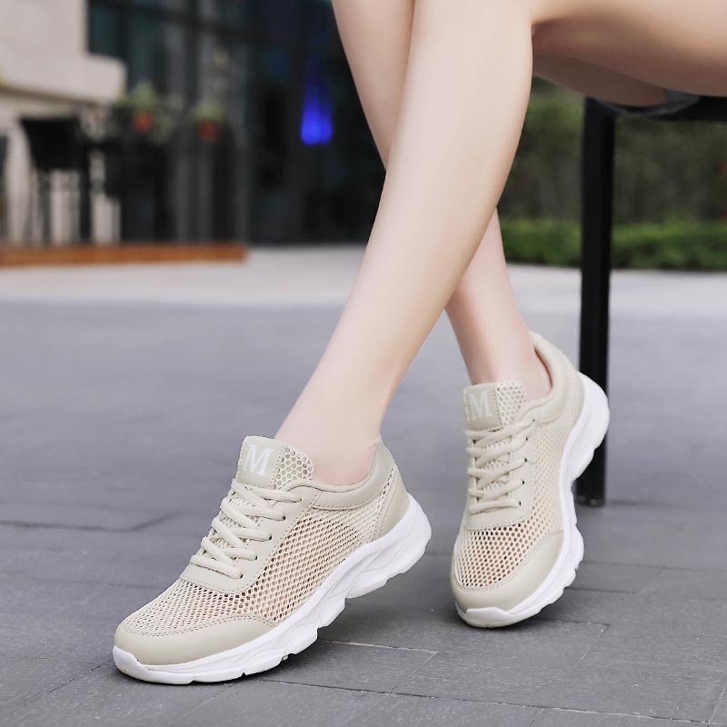 女性用通気性メッシュスニーカー,軽量ランニングシューズ,ベー - Ethnic Fashion Online Shopping のレビューと価格