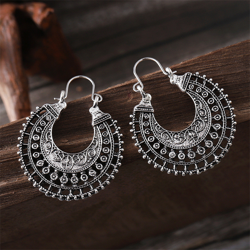 DIY アクセサリー新しいボヘミアン中空彫刻イヤリングファッ - Ethnic Fashion Trend のレビューと価格